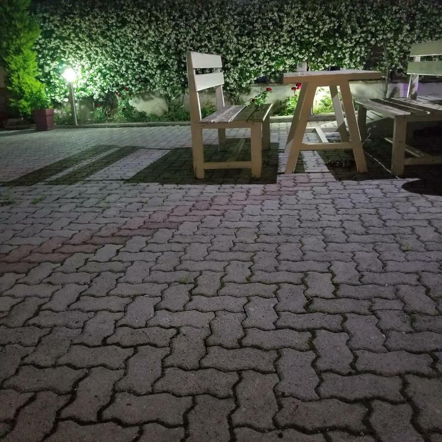Rezidenca Sinani Apartment *